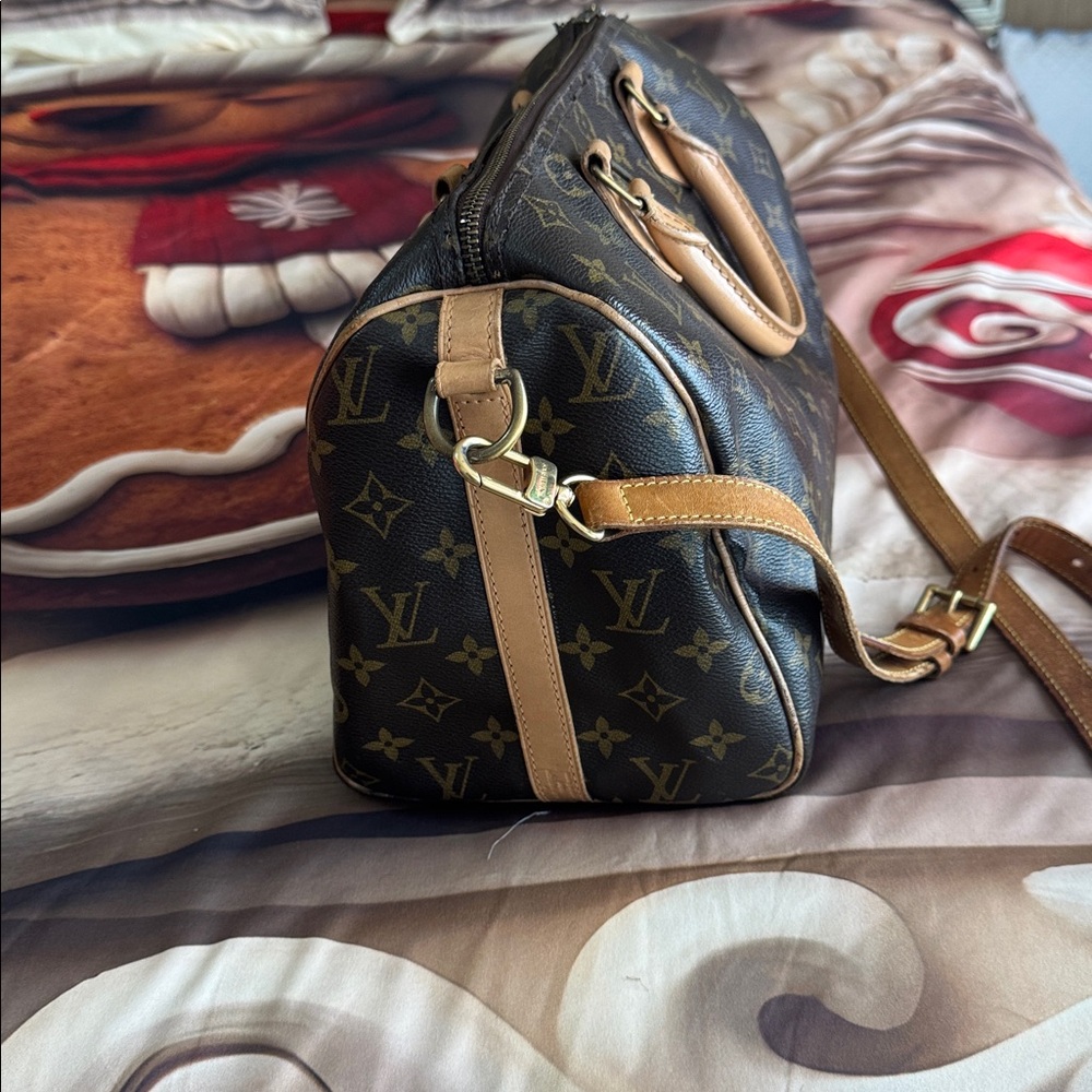 Louis Vuitton Monogram Brown Duffel 30 Bag - Picture 11 of 17